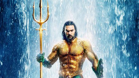Jason Momoa neuer Look: Nicht wieder zu erkennen - Foto: IMAGO / Everett Collection