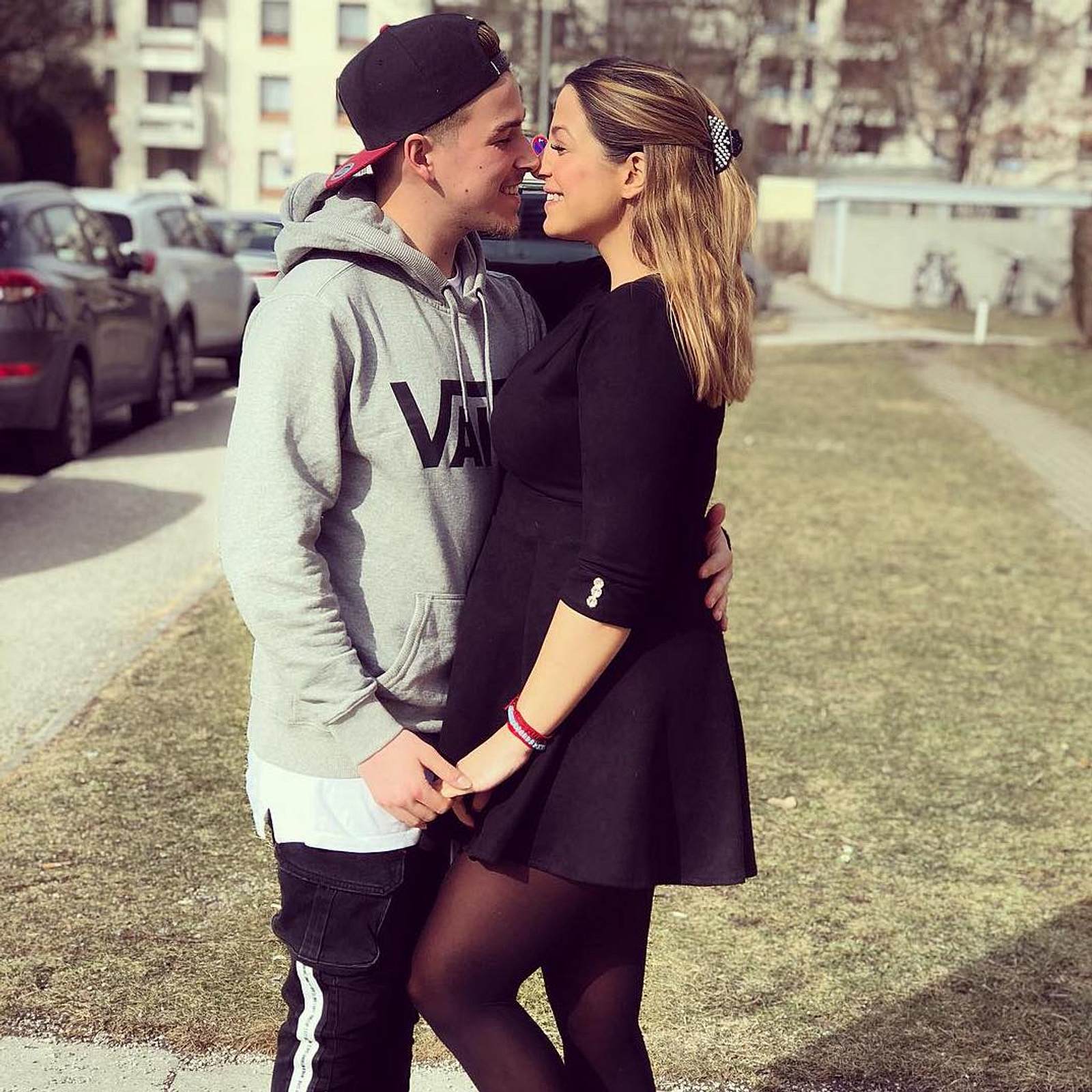 Jenefer Riili Ihr Ex Matthias H hn N hert Sich Wieder An BRAVO