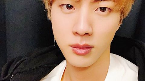 Jin sorgte in Hongkong für einige Lacher bei der ARMY - Foto: Instagram/jin.bts