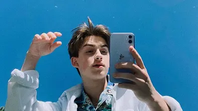 Johnny Orlando: Gewinne Tickets für seine virtuelle Welt-Tour! - Foto: Instagram/@johnnyorlando