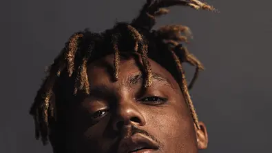 Juice WRLDs Mutter verlor ihren Sohn an die Drogen, darüber sprach sie jetzt erstmals in einem Interview! - Foto: Nabil/ Universal Music