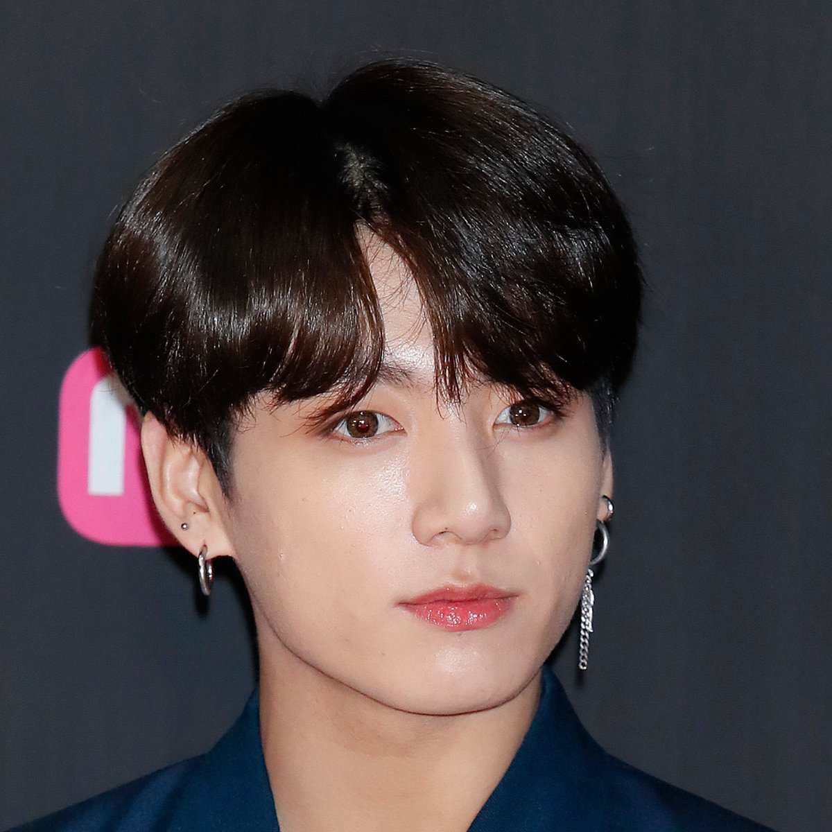 Jungkook bewies, dass er für seine Freunde alles möglich macht!