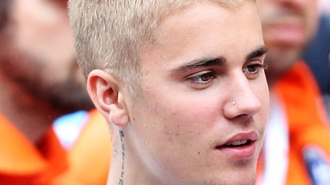 Justin Bieber ist sehr kinderlieb - Foto: Getty Images