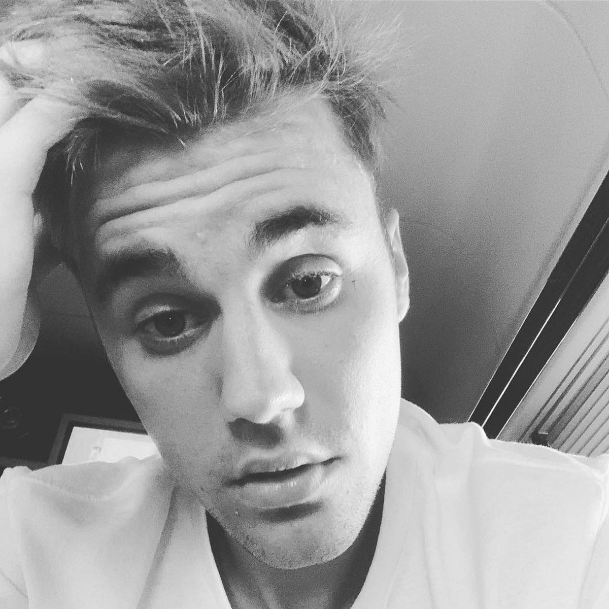 Justin Bieber beklaut Fotograf