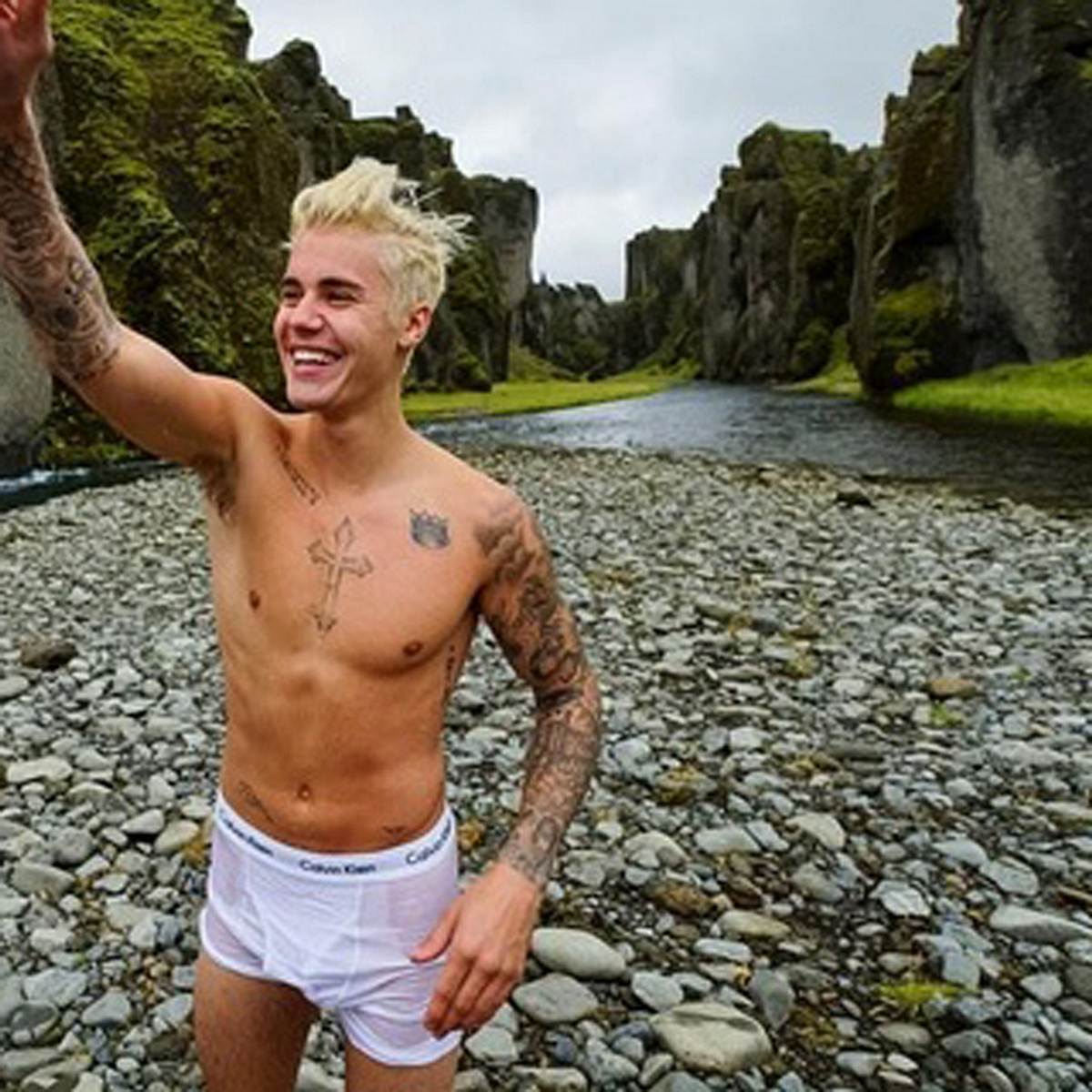 Justin Bieber in seinem neuen Video zu I'll Show You