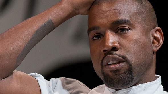 Kanye West wurde wegen starken Kopfschmerzen eingeliefert - Foto: Getty Images