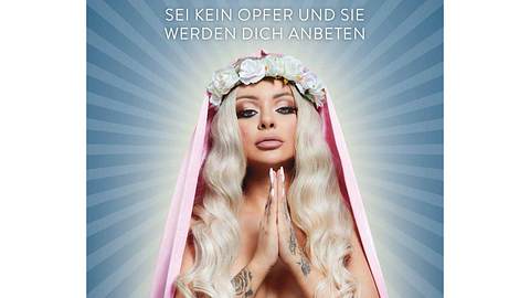 Skandalös wie Madonna, zeigt sich Katja auf dem Buchcover der Bitch Bibel - Foto: riva