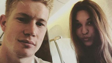 Kevin de Bruyne und seine Freundin Michelle Lacroix. - Foto: Twitter: Kevin de Bruyne