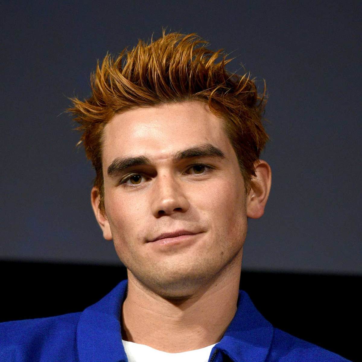 Riverdale-Star KJ Apa fürchtet, dass er irgendwann eine Glatze haben wird