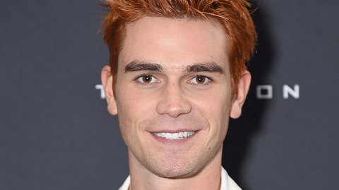 KJ Apa postet sexy Nacktfoto à la Lili Reiinhart! - Foto: Michael Loccisano/Getty Images