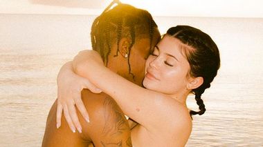 Kylie Jenner und Travis Scott sind total in Love - Foto: Instagram/kyliejenner