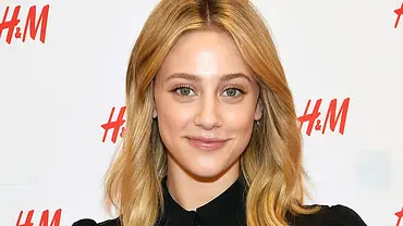 Lili Reinhart war nicht von Anfang an begeistert von Cole Sprouse - Foto: Getty Images Lili Reinhart war nicht von Anfang an begeistert von Cole Sprouse - Foto: Getty Images
