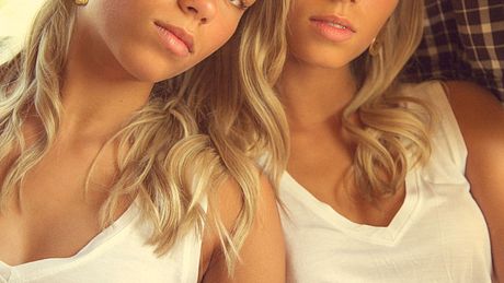 Wow! Lisa und Lena haben nun endlich ihren eigenen Insta-Filter - Foto: Drew Blackwell