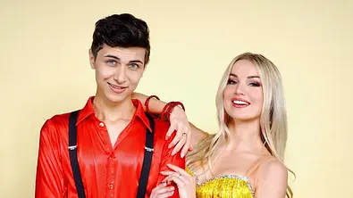 14 Promis schwingen bei Lets Dance 2019 das Tanzbein, darunter Lukas Rieger. - Foto: TVNOW / Stefan Gregorowius