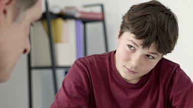 5 Urologen-Mythen: Jungs, das passiert wirklich beim Urologen. - Foto: RFBSIP/stock.adobe.com