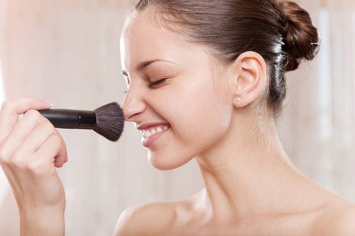 Make-up fixieren: Foundation haltbar machen