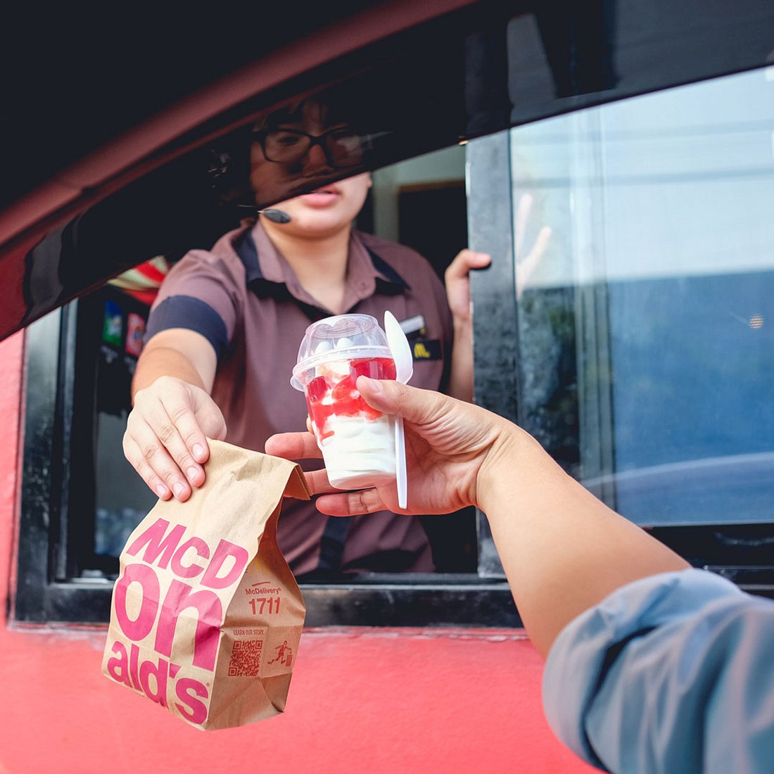 McDonald's Drama: Kundin schwebt nach Essen in Lebensgefahr