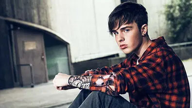 Mike Singer kommt zurück nach Deutschland - Foto: Warner Music