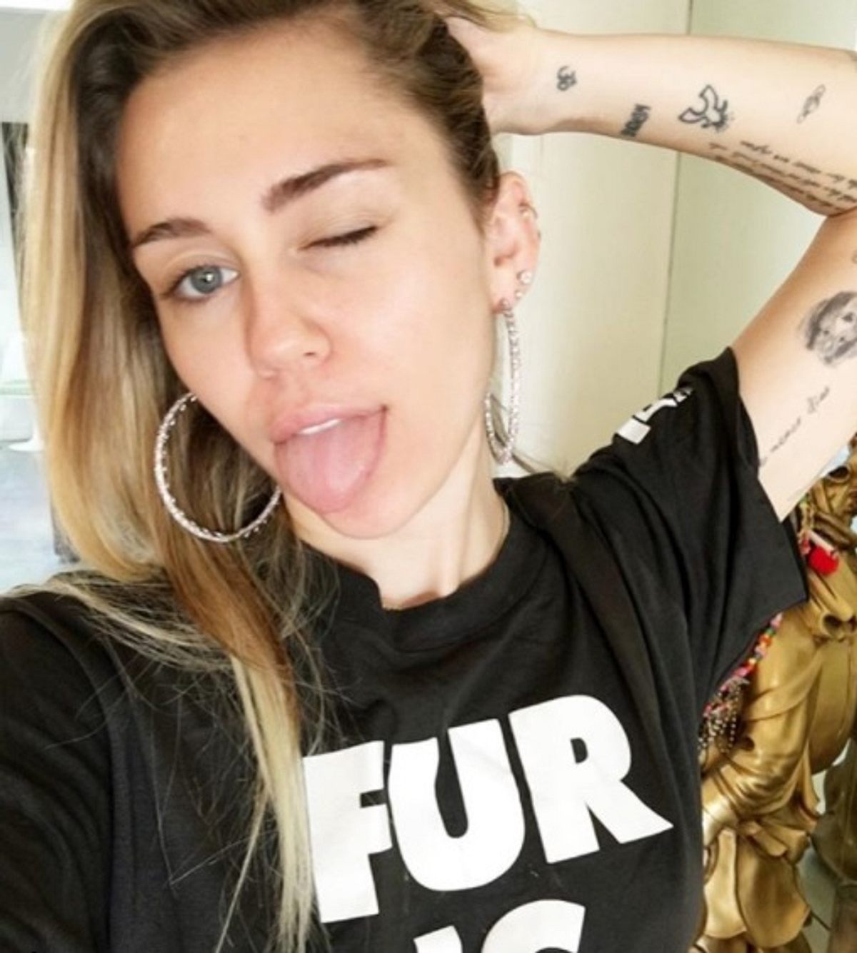 Miley Cyrus wurde schon vor ihrem Geburtstag beschenkt!