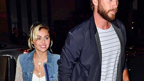 Bei Liam Hemsworth und Miley Cyrus läuft es gut im Bett! - Foto: Getty Images