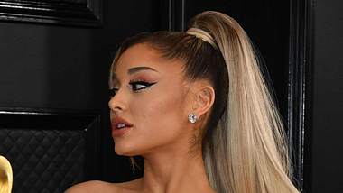Musiklegende beleidigt Ariana Grande - Foto: Getty Images