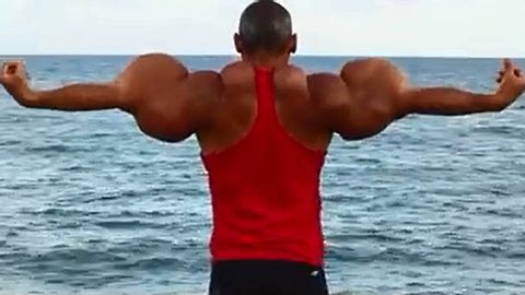 Die Muskeln von Arlindo Souza sind erschreckend! - Foto: Screenshot: Youtube