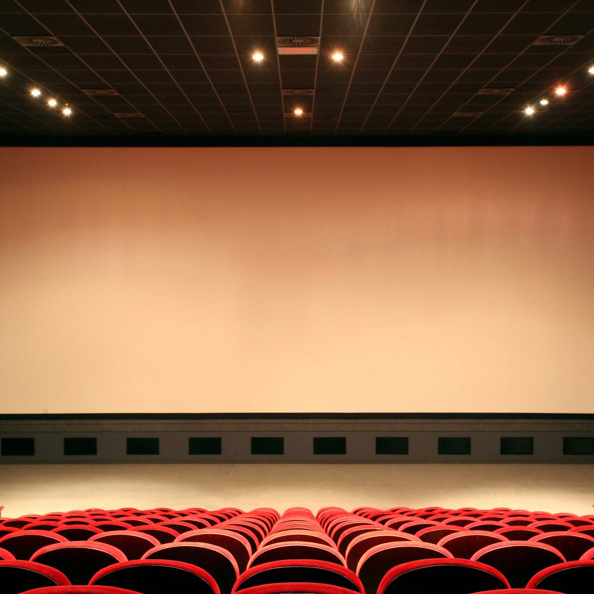 Nach Corona-Schließungen: Diese Filme starten demnächst im Kino