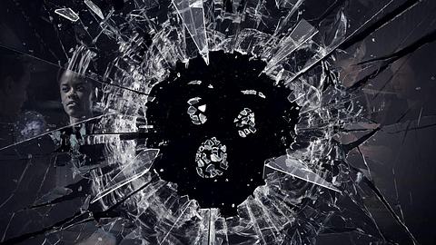Im Juni startet unter anderem die fünfte Staffel der gefeierten Netflix-Serie Black Mirror. - Foto: Netflix