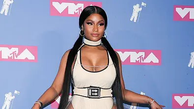 Nicki Minaj oben ohne auf Instagram - Foto: Getty Images