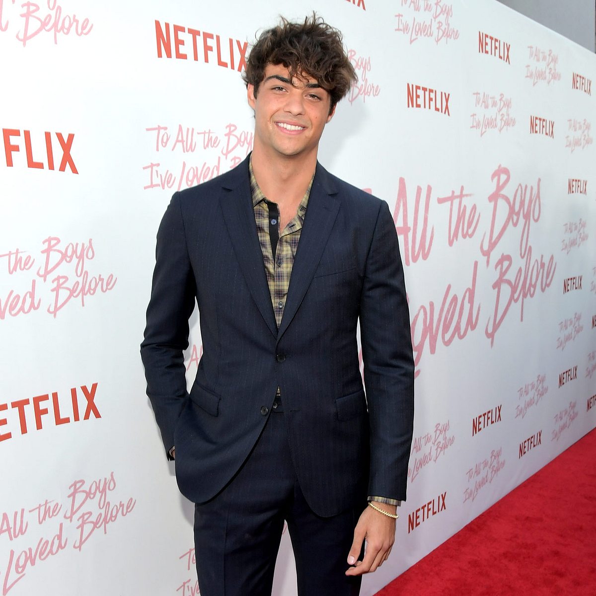 Noah Centineo ist momentan DER Mädchenschwarm!