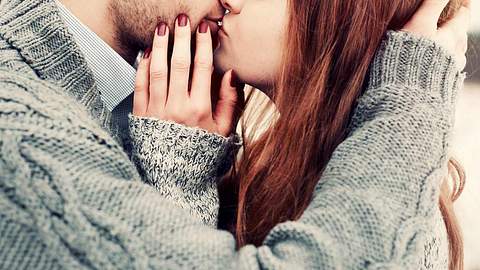Kuss-Tipps: So gelingt der erste Kuss! - Foto: Shutterstock