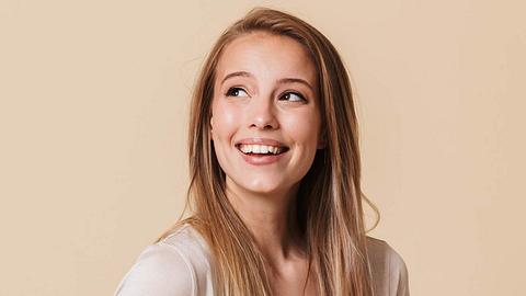 Diese Apps hätte man sich echt sparen können, trotzdem sind sie total funny. - Foto: Shutterstock / Dean Drobot