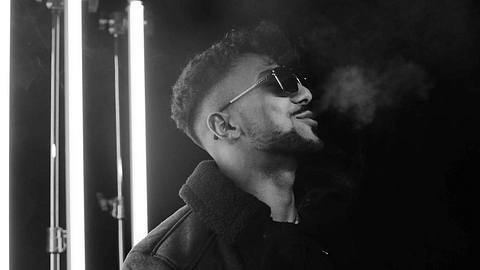 Erst vor Kurzem ist Loredana wieder aufgetaucht, dafür ist jetzt aber ein anderer Rapper von der Bildfläche verschwunden… - Foto: PR