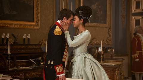 Queen Charlotte: Eine Bridgerton-Geschichte: Diese Szene verlief anders als geplant  - Foto: Nick Wall / Netflix 