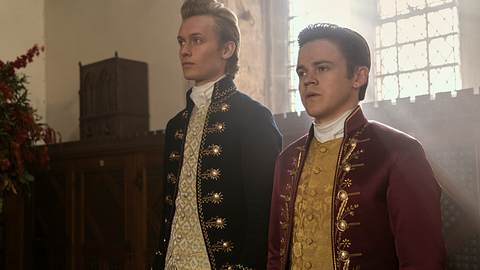 Queen Charlotte: Eine Bridgerton-Geschichte: Was passiert mit Reynolds und Brimsley? - Foto: Liam Daniel / Netflix