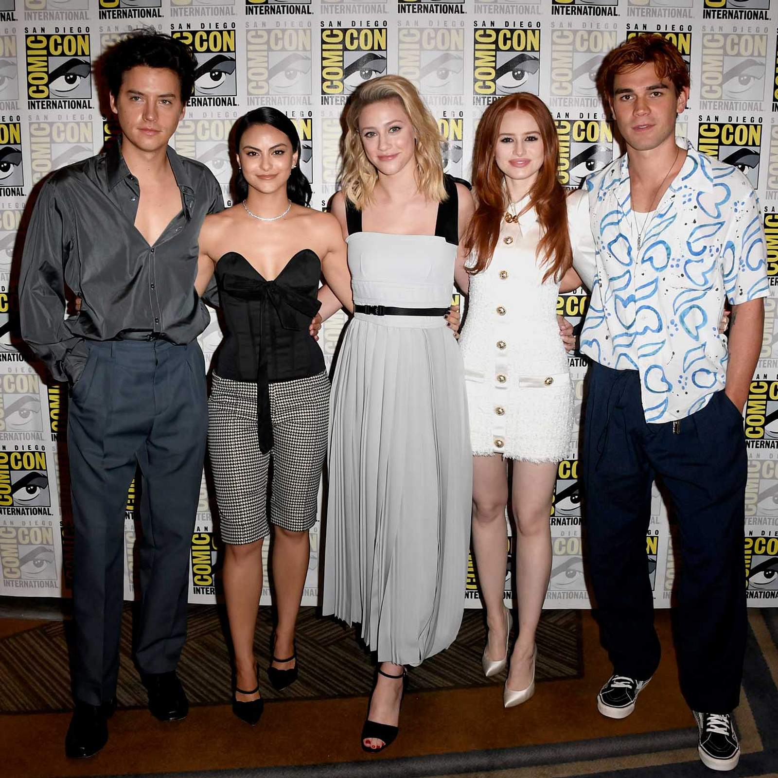 Um Wieviel Uhr Kommt Eine Neue Folge Riverdale "Riverdale": Neue Folgen für die nächsten drei Jahre sicher! | BRAVO