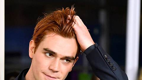 „Riverdale“-Star KJ Apa total verwirrt - Foto: Getty Images