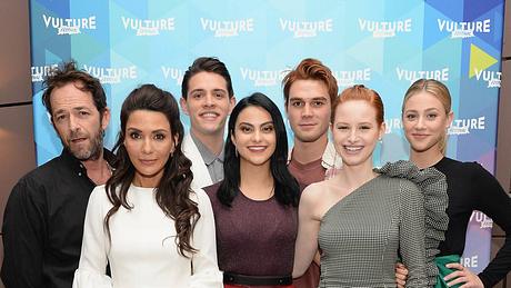 Die Riverdale-Stars bei einer Veranstaltung - Foto: Getty Images