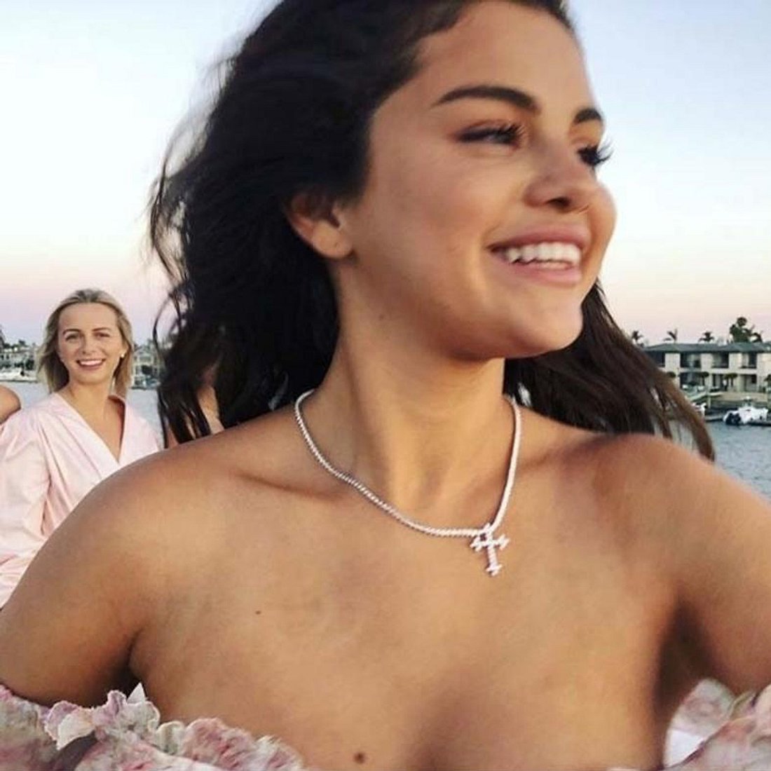 Mit diesem süßen Selfie knackte Selena Gomez den Instagram-Rekord