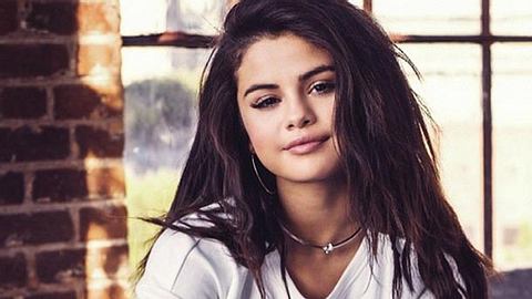 Selena Gomez nackt für neues Album - Foto: Instagram/selenagomez