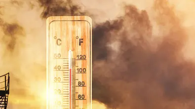Sensation: Krankschreibung wegen Klimawandel! - Foto: iStock/deepblue4you
