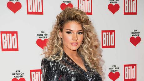 So sieht Shirin David nach ihrer Nasen-OP aus. - Foto: Getty Images