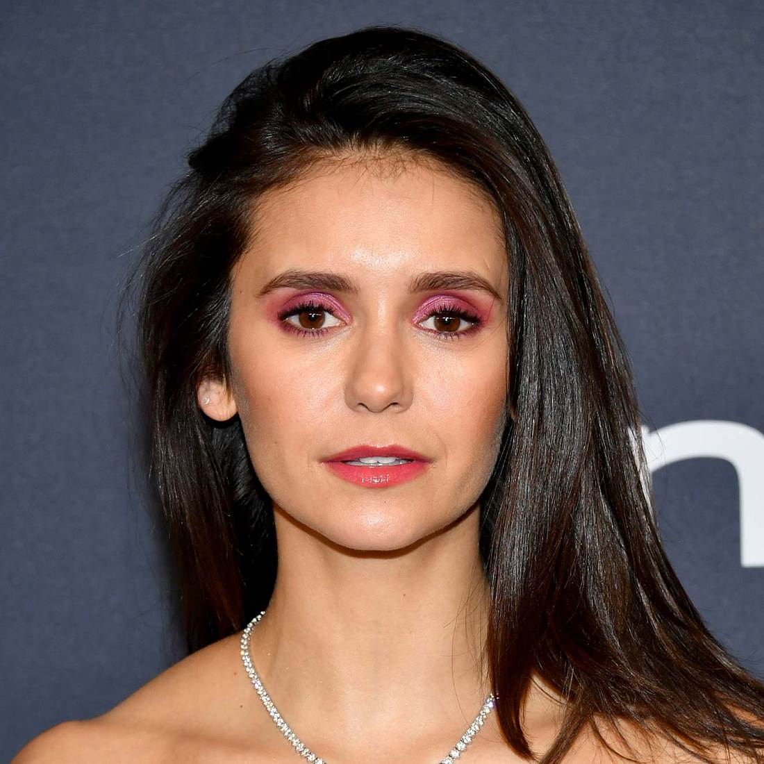 Nina Dobrev 10 Stars, die in der Schule gemobbt wurden BRAVO