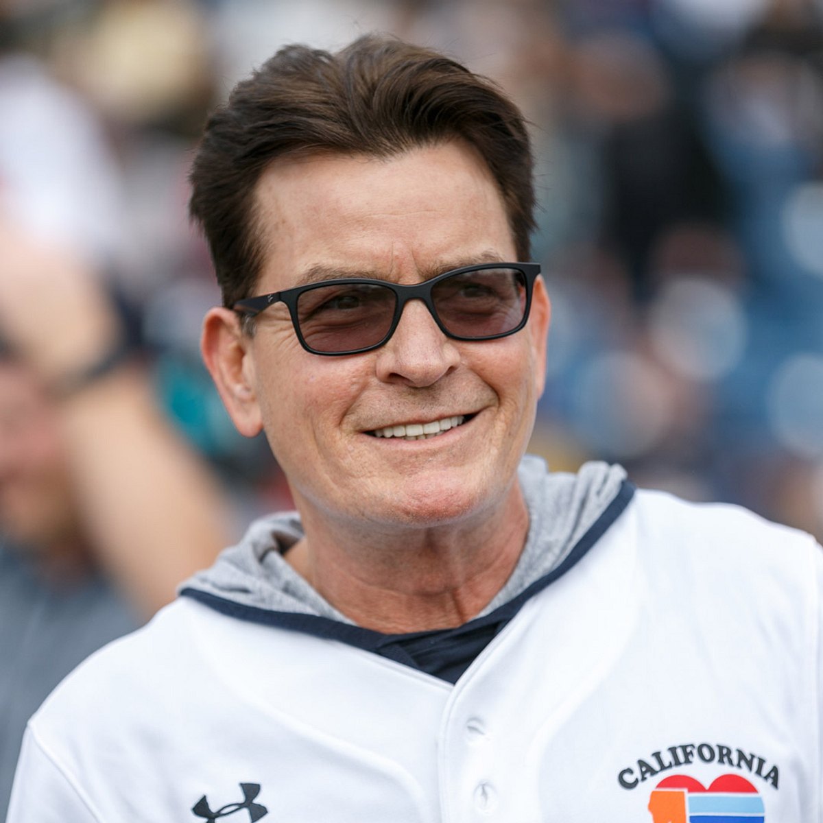 Stars mit Schulden: Charlie Sheen Kreditkartenschulden trotz Reichtum