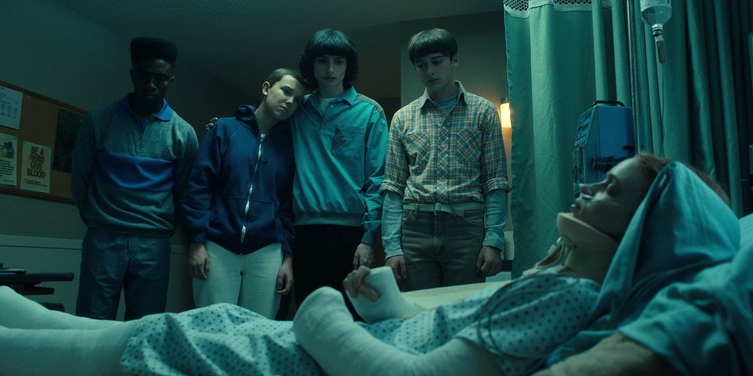 Stranger Things: So schlecht geht es Max wirklich! 😱 Stranger Things: So schlecht geht es Max wirklich! 😱