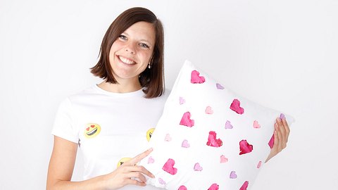 Stoff bedrucken: So einfach pimpst du Jutebeutel, Shirts & Co. - Foto: BRAVO / Karin Weber