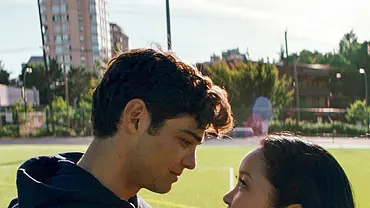 Noah Centineo und Lana Condor verstehen sich auch privat mega gut! - Foto: Netflix Noah Centineo und Lana Condor verstehen sich auch privat mega gut! - Foto: Netflix