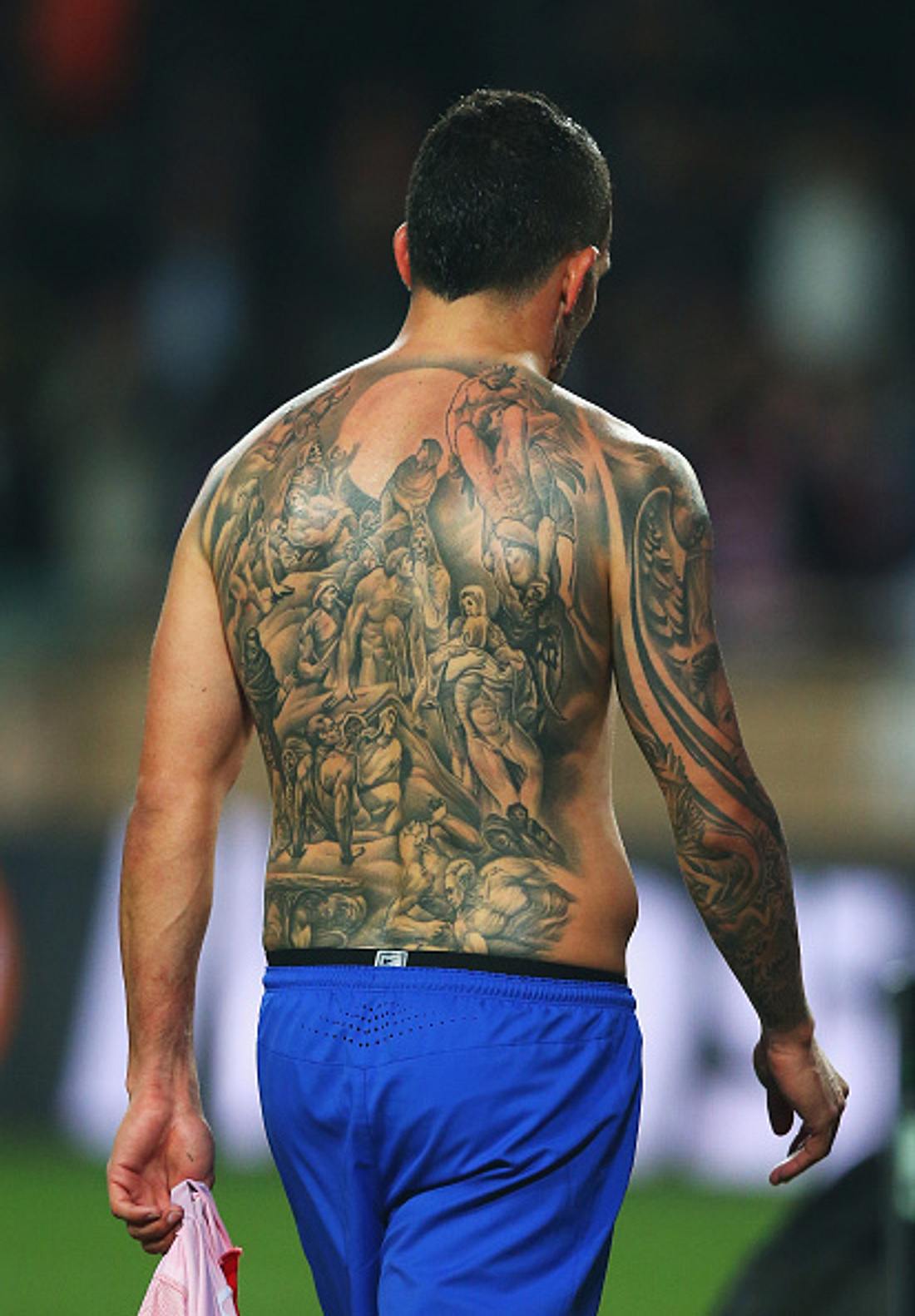 Carlos Tevez Rücken-Tattoo