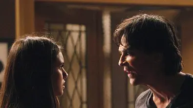 The Vampire Diaries-Stars Nina Dobrev und Ian Somerhalder: Der wahre Grund für ihre Trennung - Foto: IMAGO / Mary Evans /AF Archive WarnerxBros. Tv
