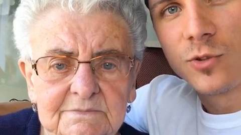 TikTok: Das sind die ältesten Star-User Oma Lisbeth